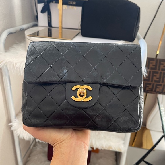 Authentic Chanel Black Quilted Lambskin Mini Vintage Classic Flap Bag - Picture 7 of 16